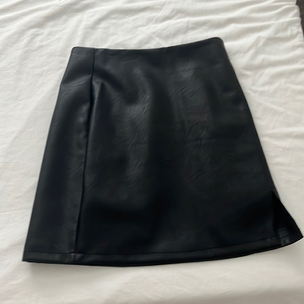 Top shop leather skirt